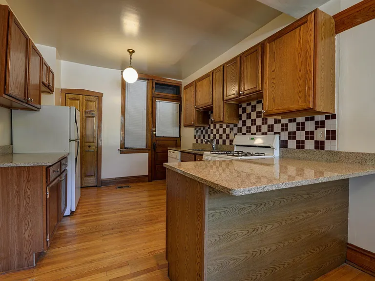 1400 W Warner Ave #1 — Photo 4