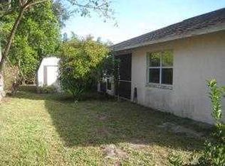 4455 W Alhambra Cir, Naples, FL 34103