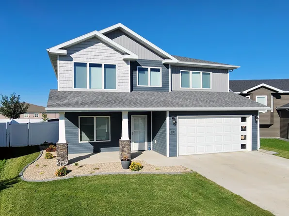 3606 Amity Cir SE, Mandan, ND 58554