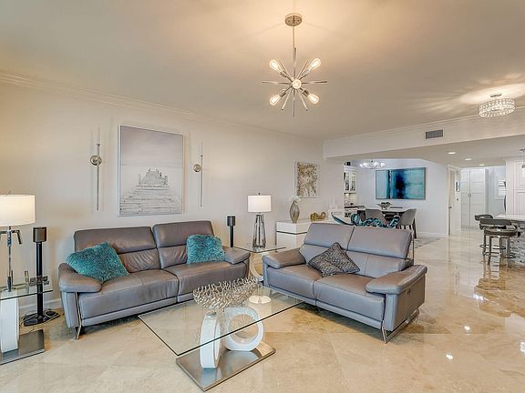 2nd image of 2640 Lake Shore Drive #1714