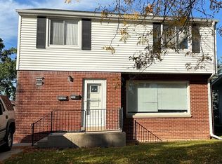 9902 W Becher St #9902, Milwaukee, WI 53227