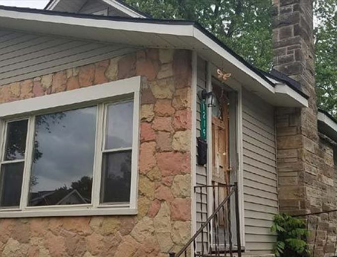 2nd image of 1219 Minnie St