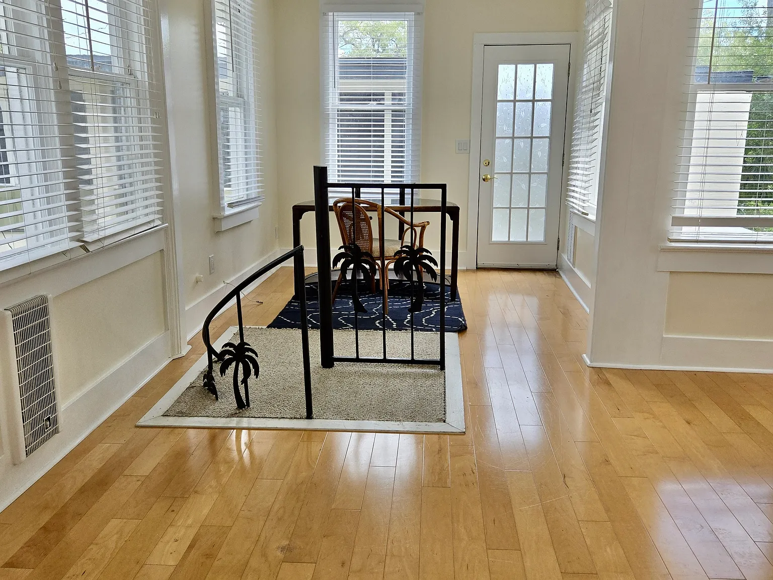 1 bed, 650 sqft, $1,200 — Photo 1