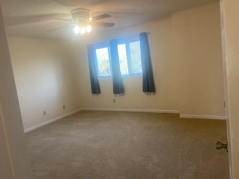 217 Double Eagle Dr #D-2 — Photo 14