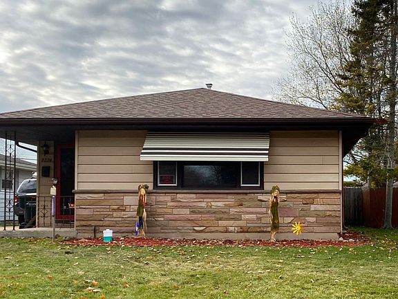 2nd image of 2224 Linden Ave