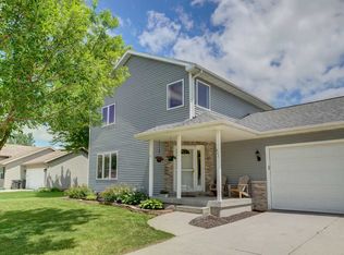 442 Kleine St, Deerfield, WI 53531