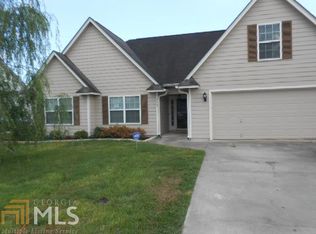 323 Victoria Cir, Saint Marys, GA 31558