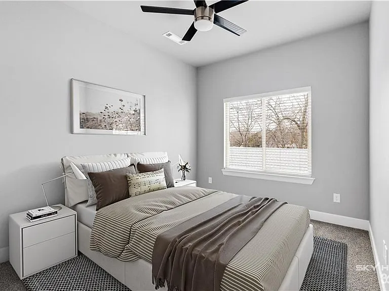 404 NW Retreat Ln — Photo 15