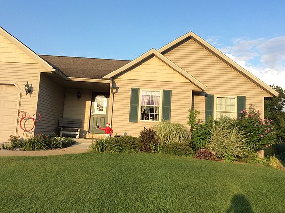 2nd image of 1011 Comstock Ct