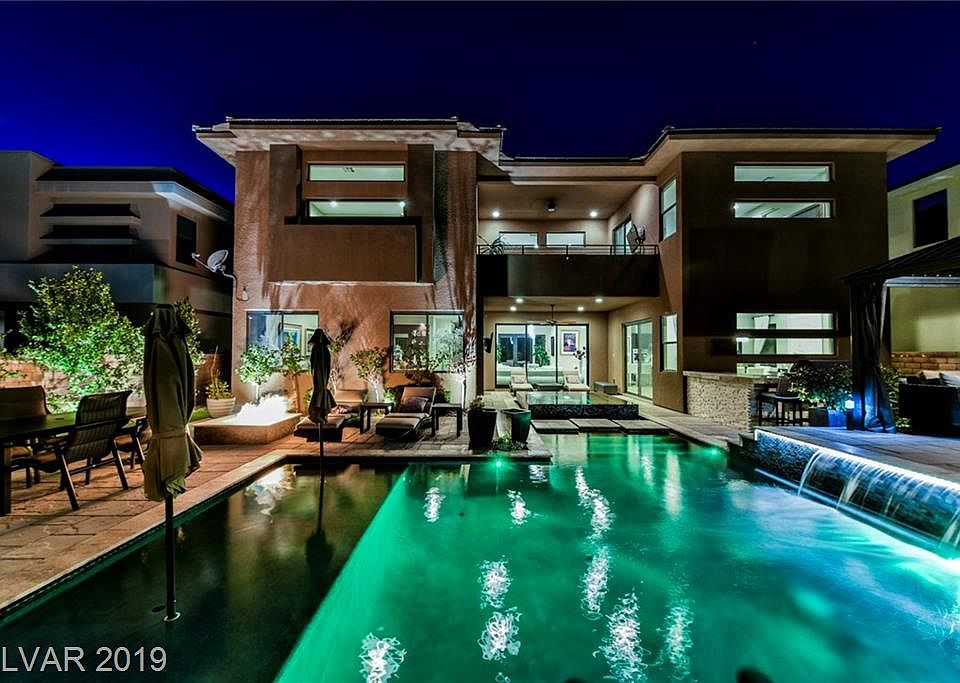 1st image of 62 Pristine Glen St