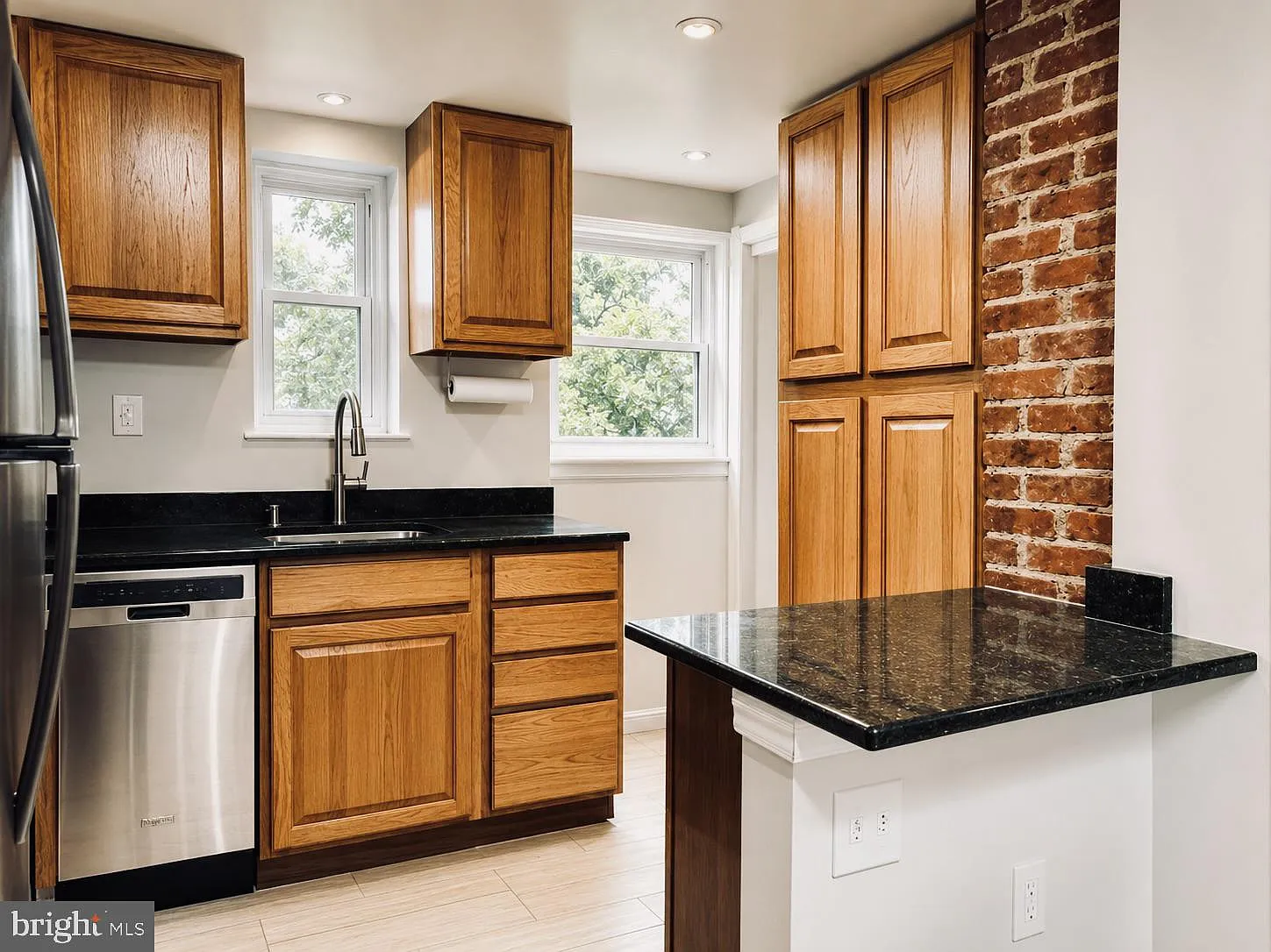 2 bed, 2.0 bath, 1742 sqft, $2,800 — Photo 4