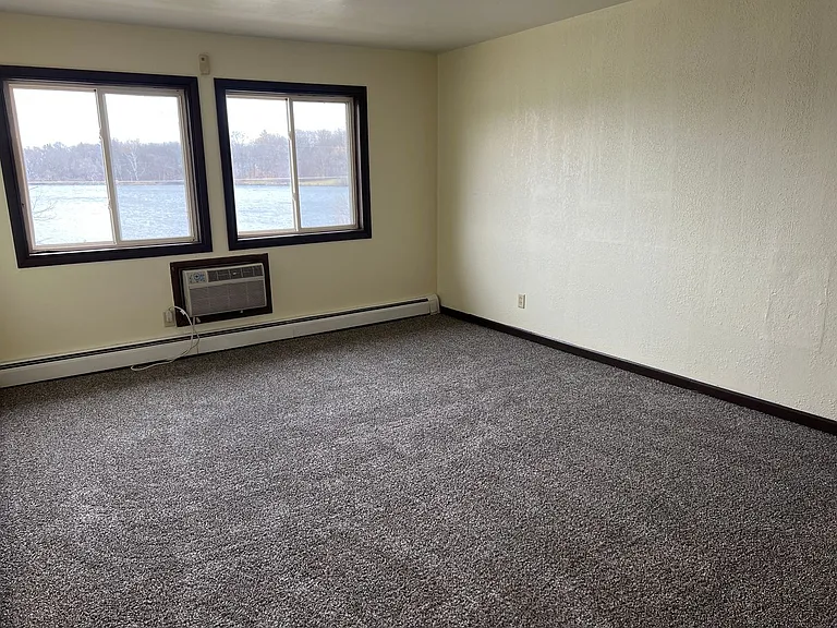 410 N Terrace St — Photo 25