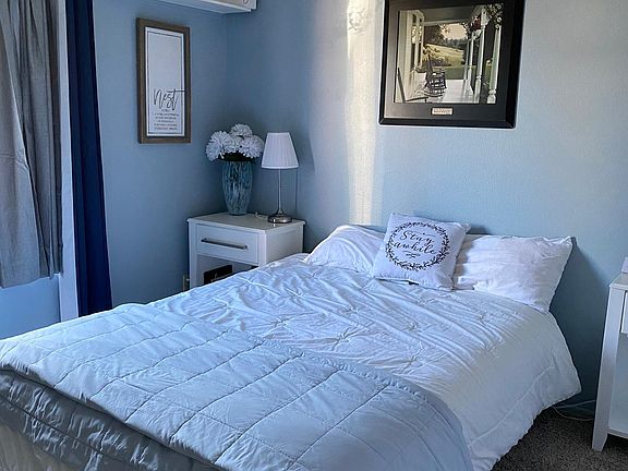 2nd bedroom.