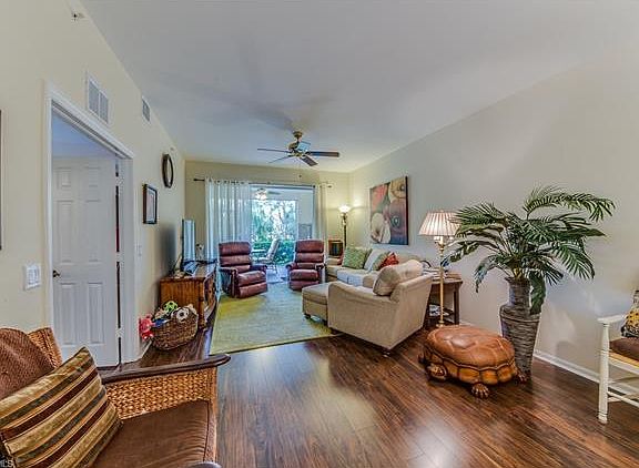 5th image of 2370 Hidden Lake Ct APT 7