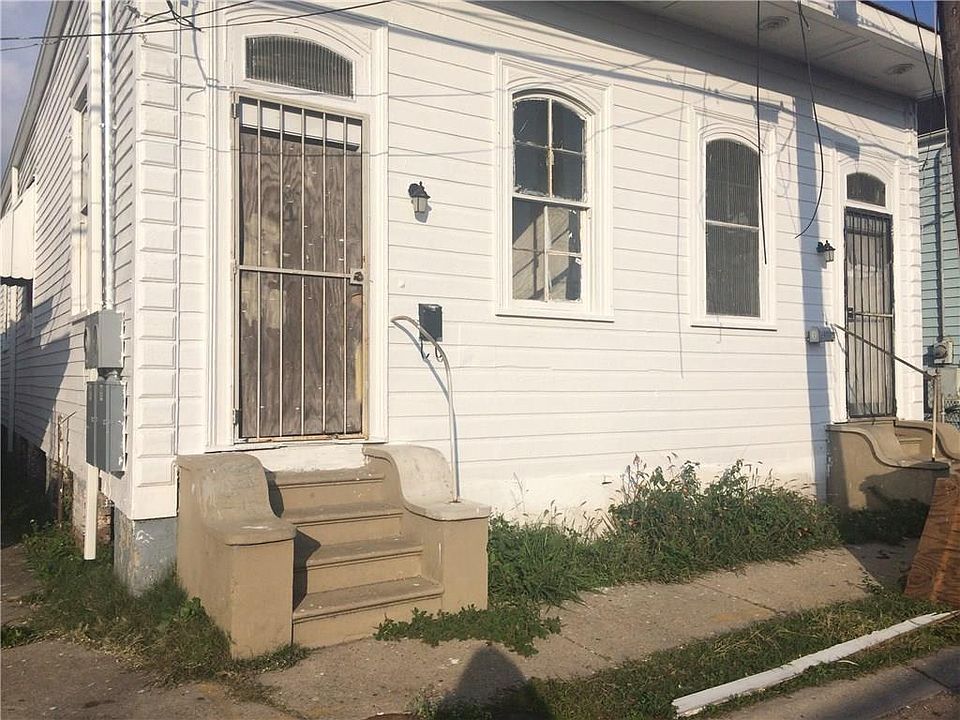 1st image of 2723-25 N Robertson St