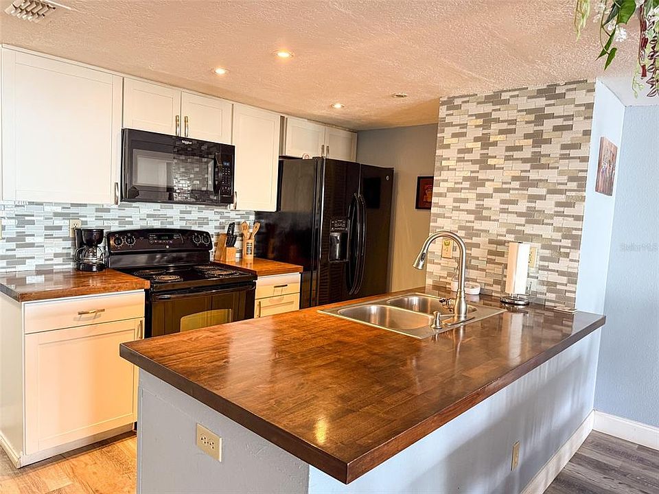 1st image of 2731 N POINCIANA BOULEVARD #105