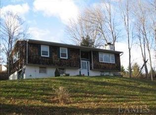 393 Waterbury Hill Rd, Lagrangeville, NY 12540