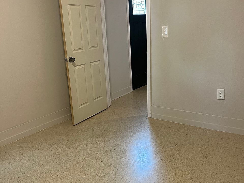 2nd image of 9017 Ramin St #1