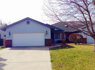2615 S Chase Dr, Springfield, IL 62704