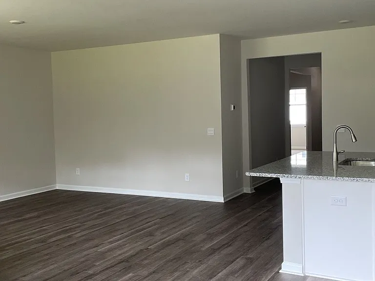 9155 Fort Hill Way — Photo 4