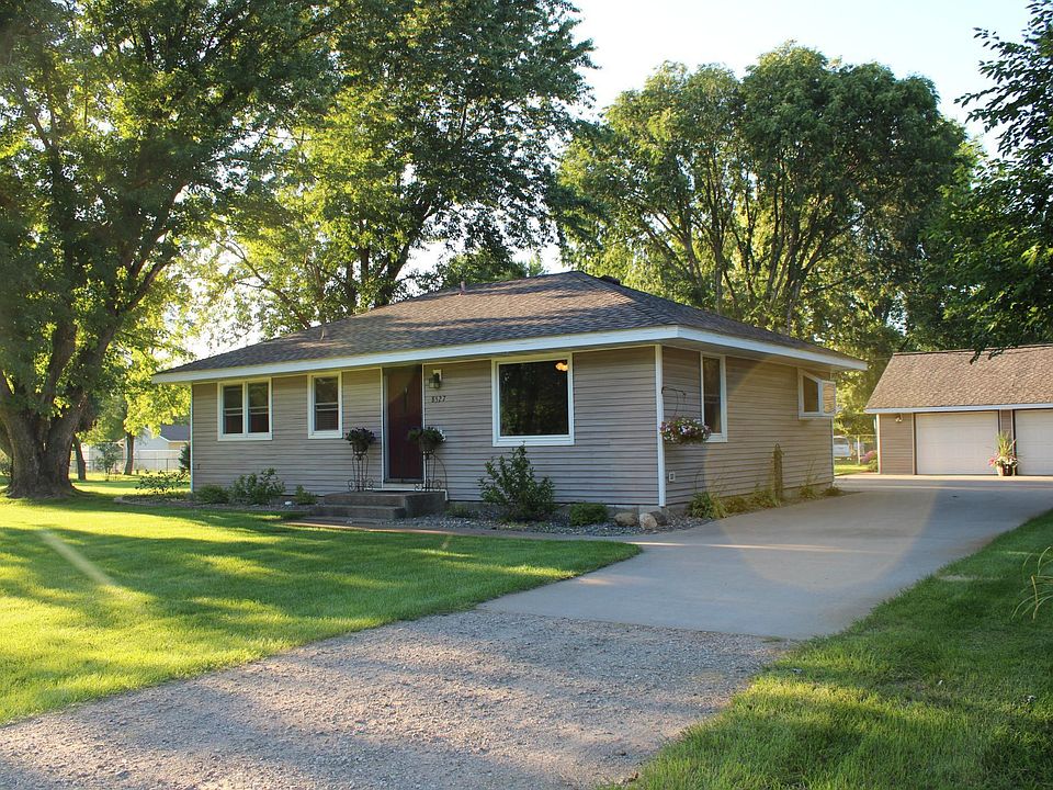 1st image of 8527 239th Ln NE