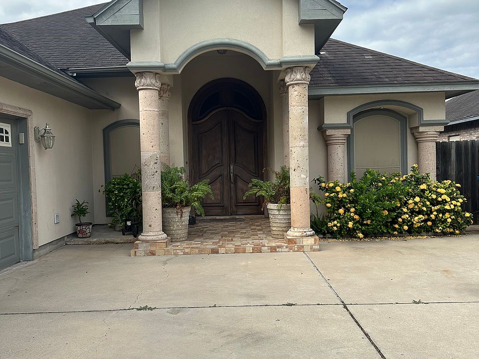 2nd image of 496 Agua Viva Ln