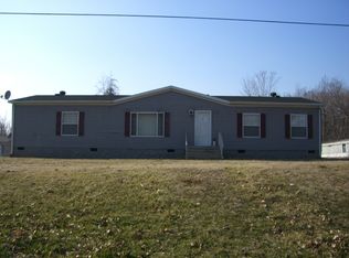 913 Sand Hill Rd, Livermore, KY 42352