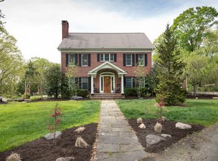 1 Ballymoss Ln, Weston, CT 06883