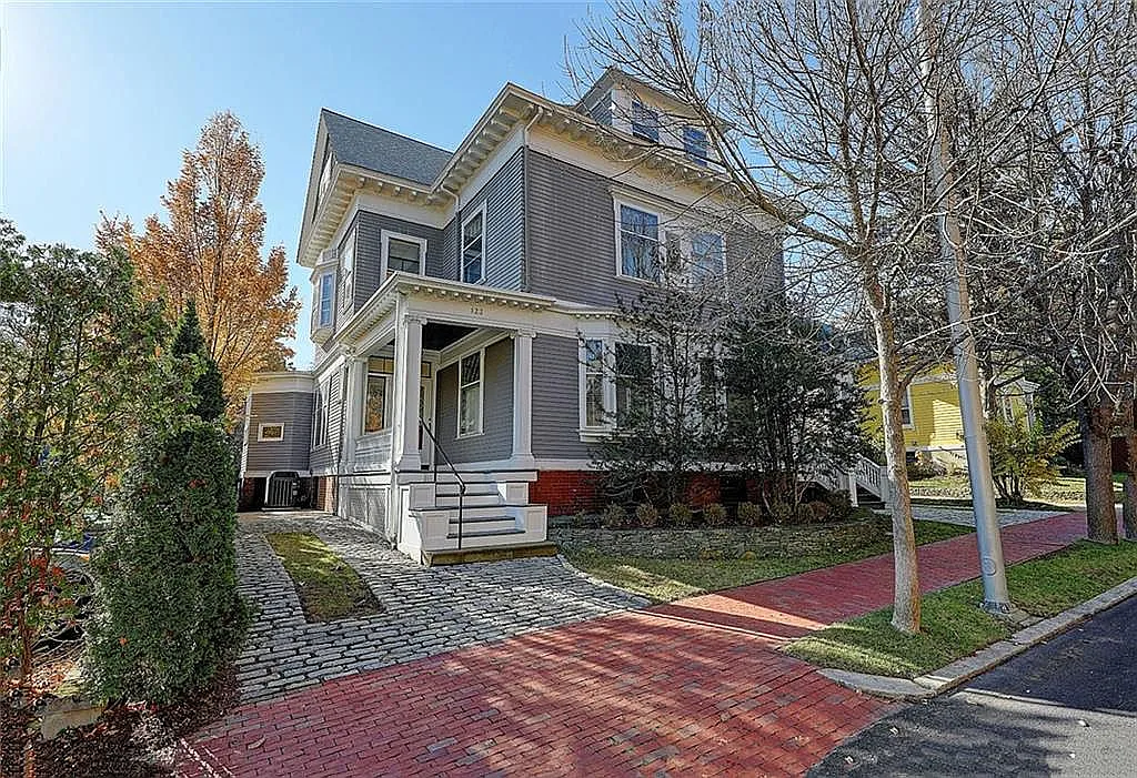 123 Benevolent St — Photo 4