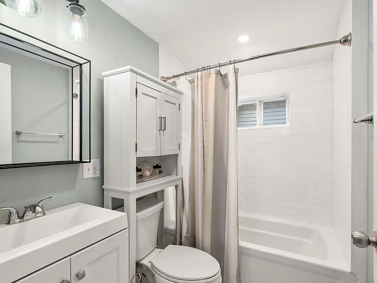 39 Forest St #39A — Photo 9
