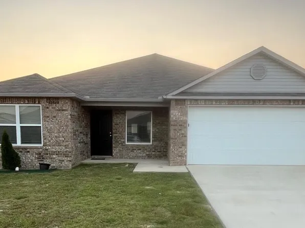 3813 Glitterman Dr, Jonesboro, AR 72404