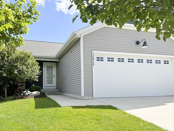 2nd image of 13612 Legends View Ct Unit 34