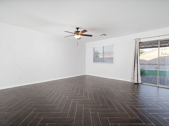 4th image of 23978 W Wayland Dr