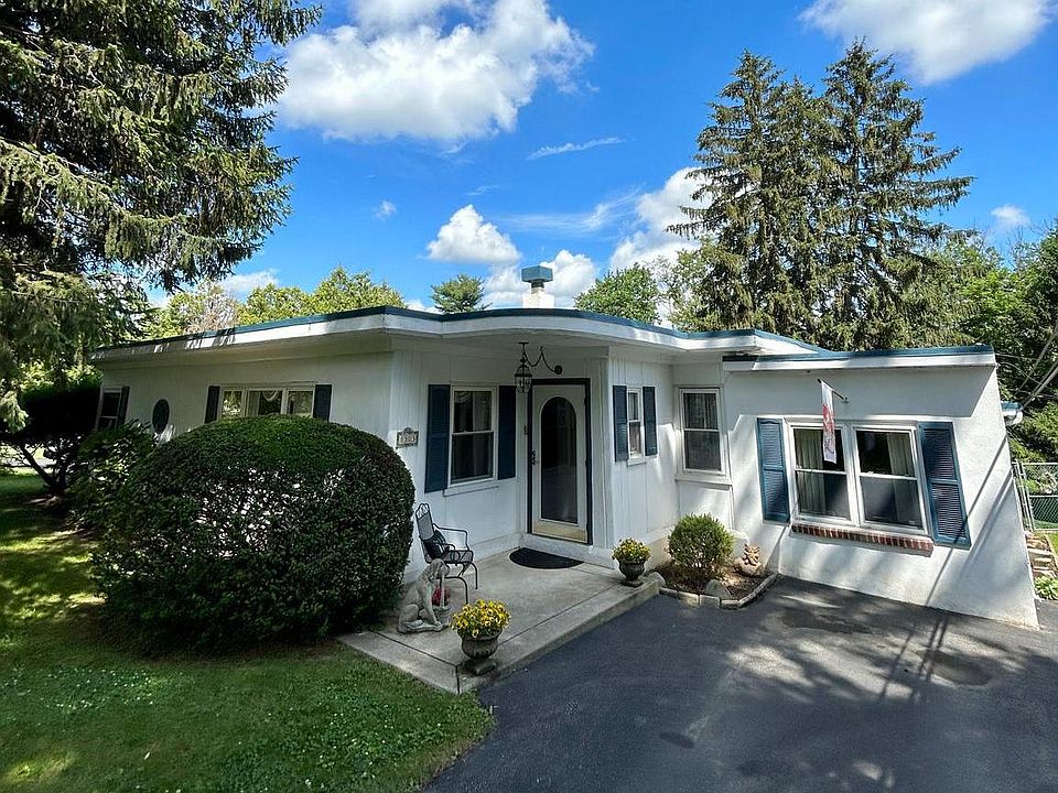 1st image of 8303 Childs Rd