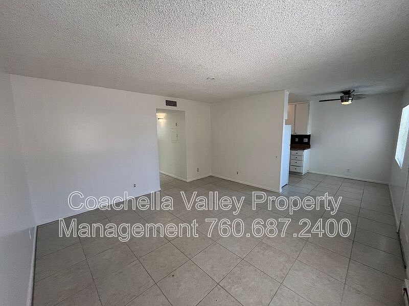 1st image of 556 Chuckwalla Rd Unit 3