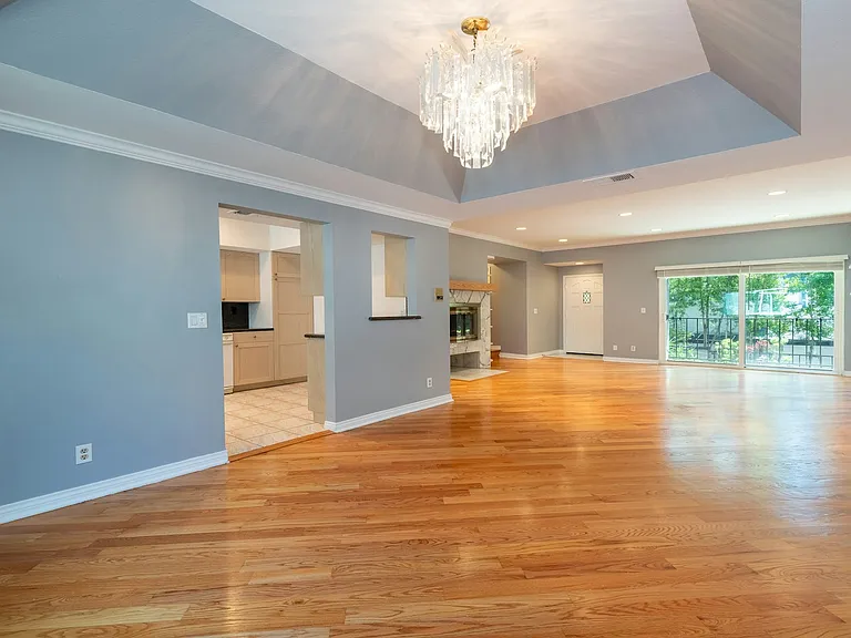 Dining Area/Living Room