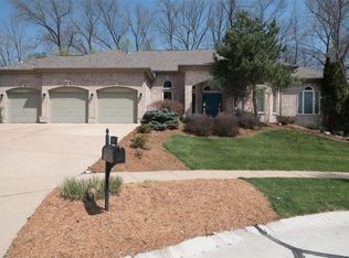409 Chukker Valley, Ellisville, MO 63021