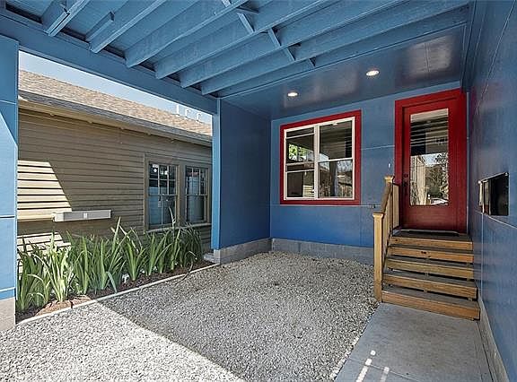 3rd image of 7317 Freret St