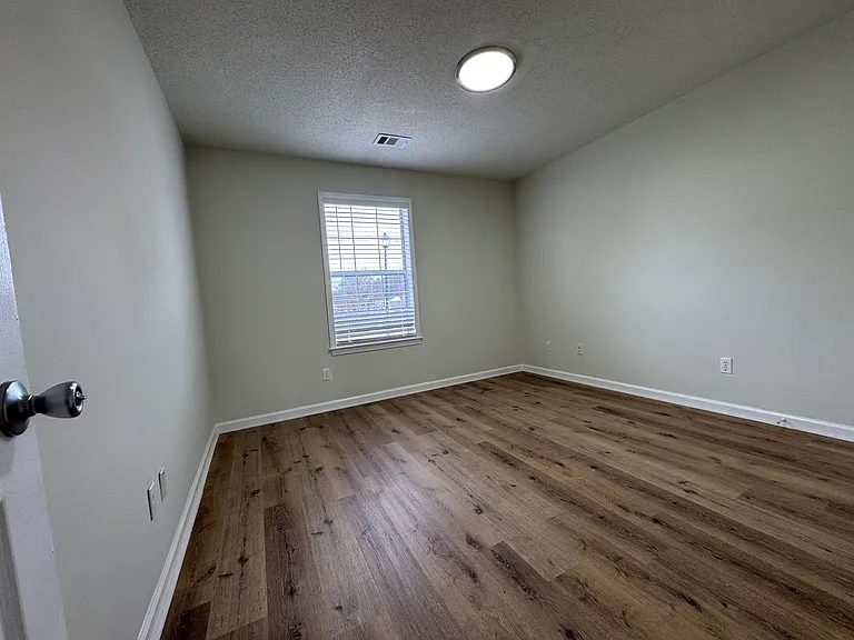 11780 Carriage Park Ln — Photo 22