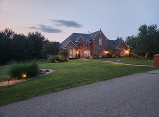 6001 River Oaks Rd, Edmond, OK 73013