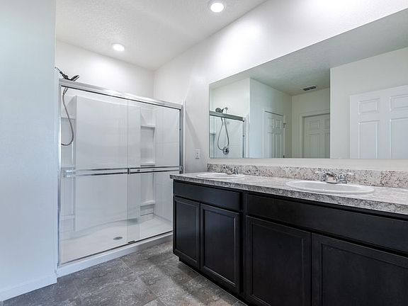 5th image of 10564 SW Toren Way