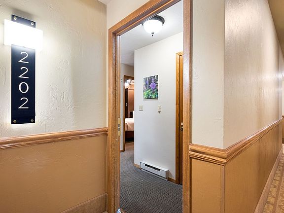 2nd image of 4920 N Landmark Cir #2202