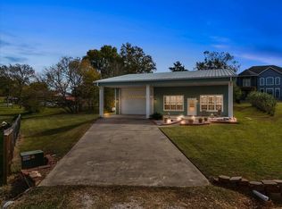 21 Flamingo Cir, Coldspring, TX 77331