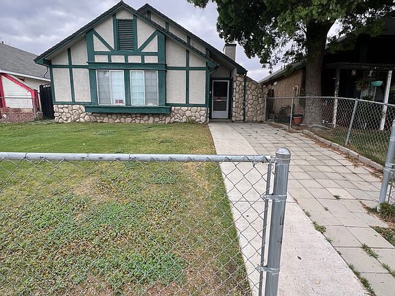 2nd image of 8328 Orange Blossom Ave