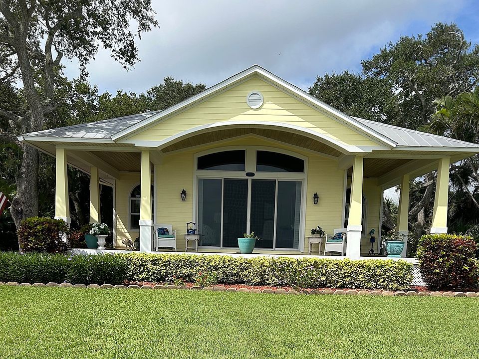 1st image of 1013 Indian River Dr