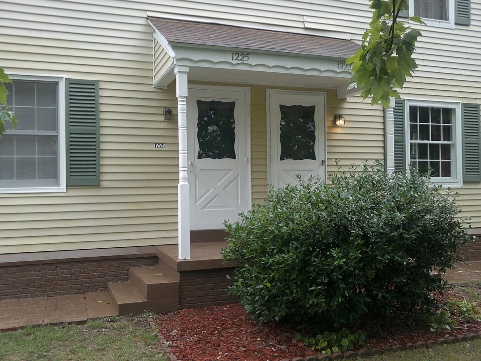 1st image of 1223 S Roosevelt Dr