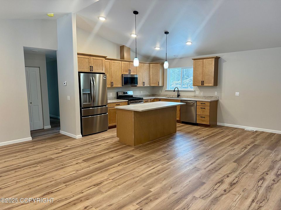 2nd image of 48160 Helgeson Ave E