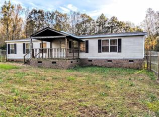 1902 Amity Rd, Belton, SC 29627