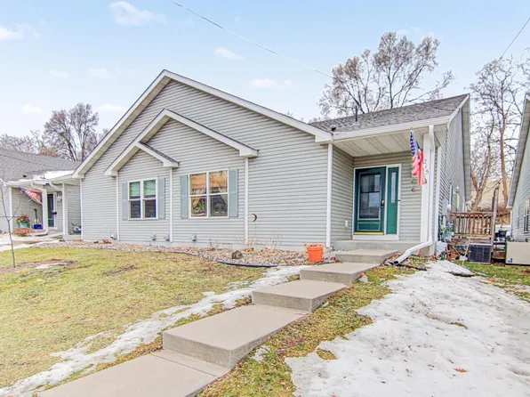 215 9th Ave N, South Saint Paul, MN 55075