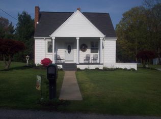 4243 Parr Rd, Salem, VA 24153